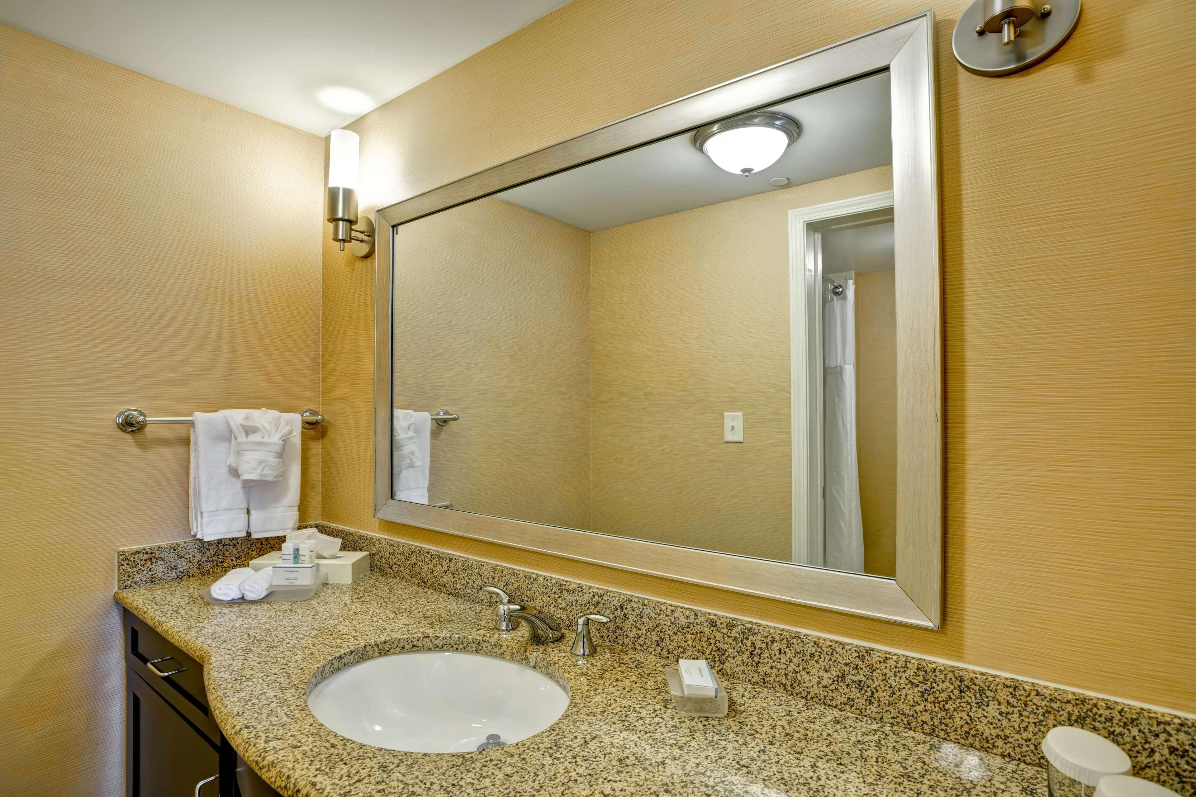 Homewood By Hilton Bel Air Hotel 3*